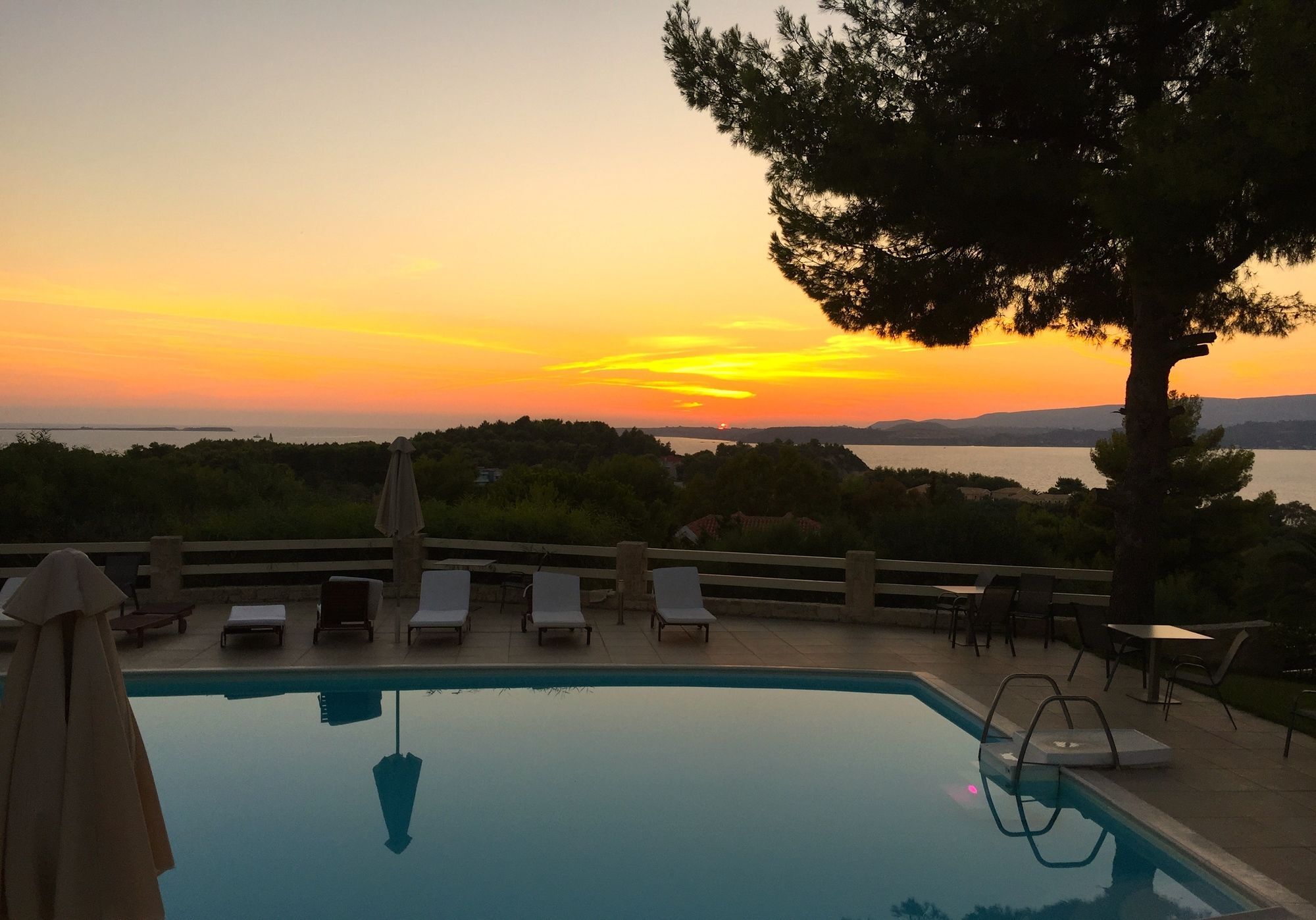 Belvista Luxury Apartments Argostoli  Eksteriør billede